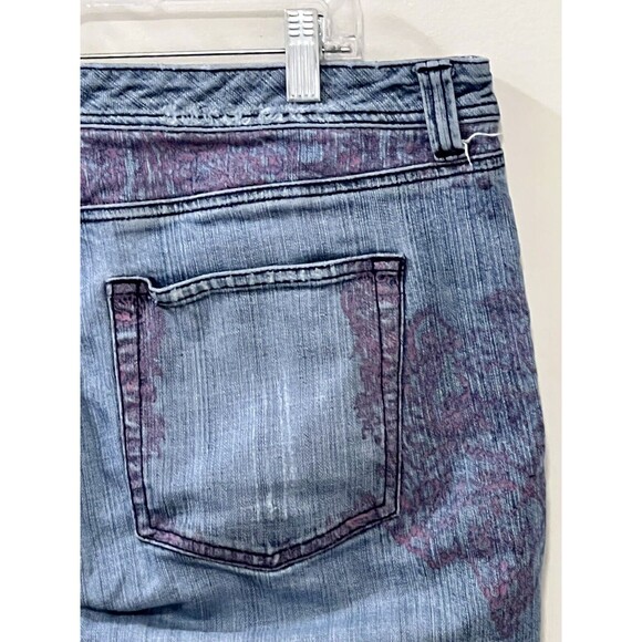 Venezia Womens Denim w Pink Floral Paint Accent Mid Rise Straight Jeans Size 18 - Picture 7 of 10
